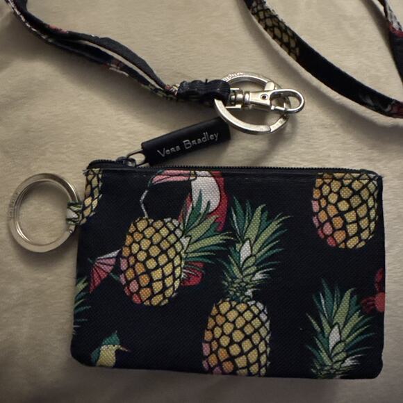 Vera Bradley Zip ID & Lanyard Toucan Party Set NWOT Pineapples Toucan - Picture 5 of 7